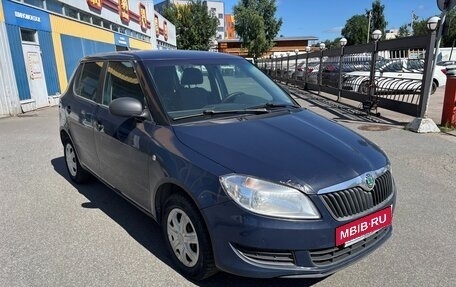 Skoda Fabia II, 2012 год, 220 000 рублей, 2 фотография