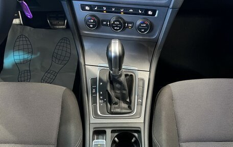 Volkswagen Golf VII, 2013 год, 949 000 рублей, 20 фотография