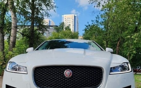 Jaguar XF II, 2018 год, 2 700 000 рублей, 9 фотография