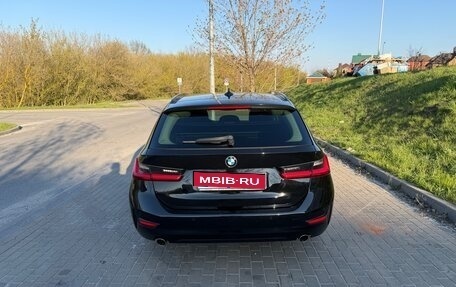BMW 3 серия, 2020 год, 2 340 000 рублей, 4 фотография