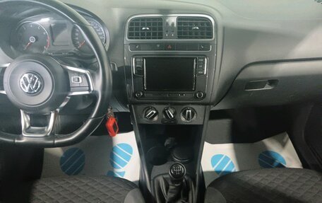 Volkswagen Polo VI (EU Market), 2018 год, 1 075 000 рублей, 11 фотография