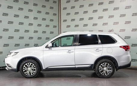 Mitsubishi Outlander III рестайлинг 3, 2016 год, 1 721 000 рублей, 4 фотография