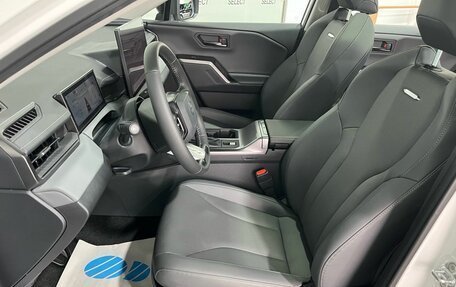 Toyota RAV4, 2025 год, 4 145 000 рублей, 12 фотография