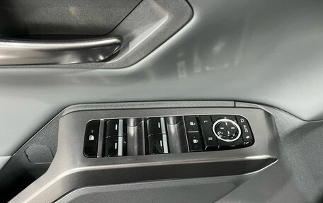 Toyota RAV4, 2025 год, 4 145 000 рублей, 10 фотография