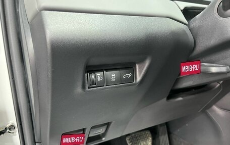 Toyota RAV4, 2025 год, 4 145 000 рублей, 14 фотография