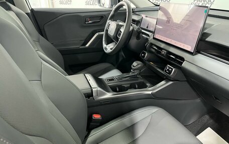 Toyota RAV4, 2025 год, 4 145 000 рублей, 25 фотография