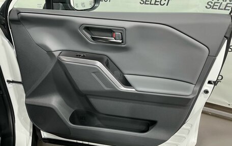 Toyota RAV4, 2025 год, 4 145 000 рублей, 24 фотография