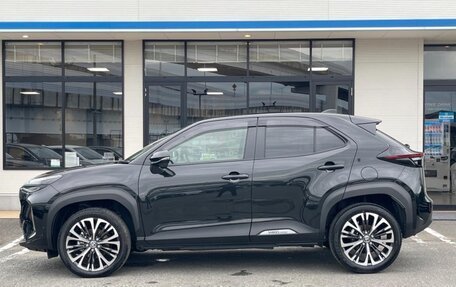 Toyota Yaris Cross, 2023 год, 1 550 100 рублей, 8 фотография