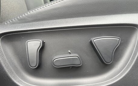 Toyota Yaris Cross, 2023 год, 1 550 100 рублей, 22 фотография