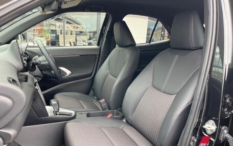 Toyota Yaris Cross, 2023 год, 1 550 100 рублей, 17 фотография