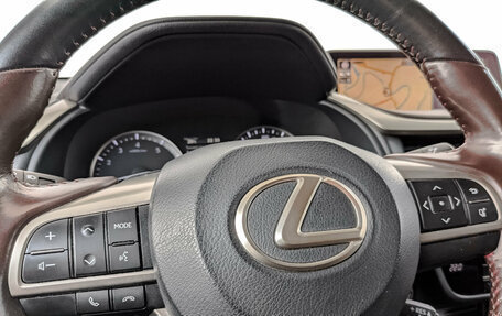 Lexus RX IV рестайлинг, 2018 год, 4 550 000 рублей, 28 фотография