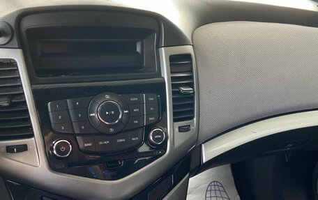 Chevrolet Cruze II, 2011 год, 600 000 рублей, 8 фотография