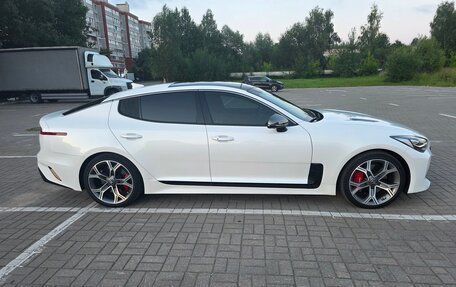 KIA Stinger I, 2020 год, 3 150 000 рублей, 1 фотография