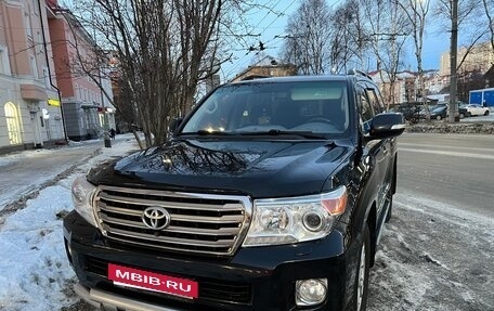 Toyota Land Cruiser 200, 2012 год, 5 000 000 рублей, 3 фотография