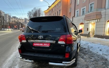 Toyota Land Cruiser 200, 2012 год, 5 000 000 рублей, 4 фотография