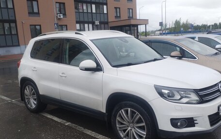 Volkswagen Tiguan I, 2013 год, 1 350 000 рублей, 2 фотография