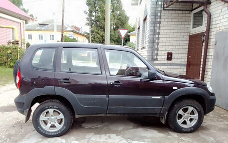 Chevrolet Niva I рестайлинг, 2013 год, 570 000 рублей, 4 фотография