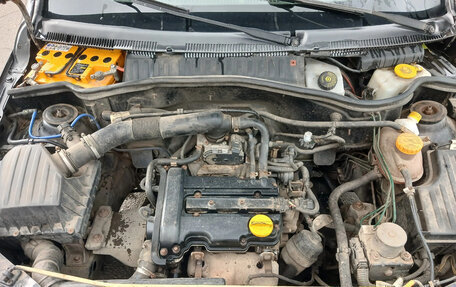 Opel Corsa C рестайлинг, 2004 год, 185 000 рублей, 12 фотография