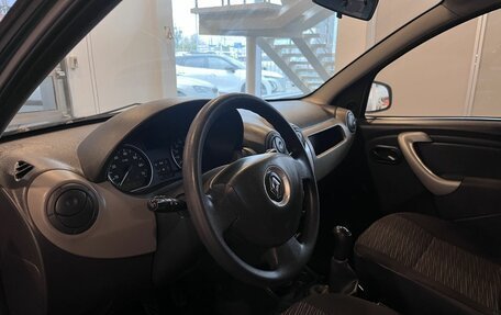 Renault Sandero I, 2013 год, 590 000 рублей, 21 фотография