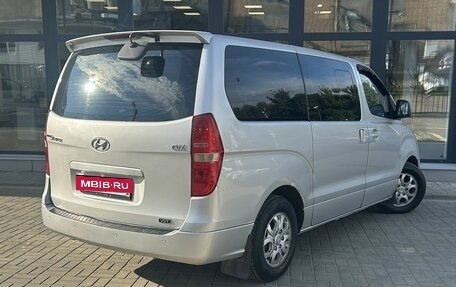 Hyundai Grand Starex Grand Starex I рестайлинг 2, 2009 год, 1 130 000 рублей, 2 фотография