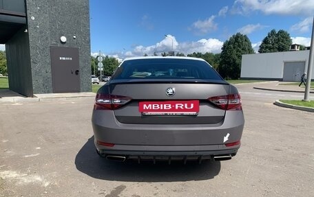Skoda Superb III рестайлинг, 2016 год, 3 250 000 рублей, 6 фотография