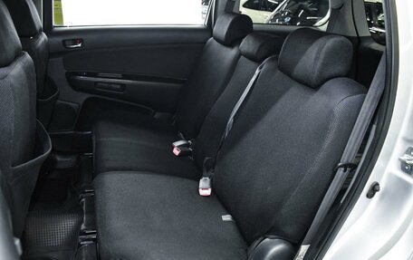 Toyota Wish II, 2004 год, 860 000 рублей, 9 фотография