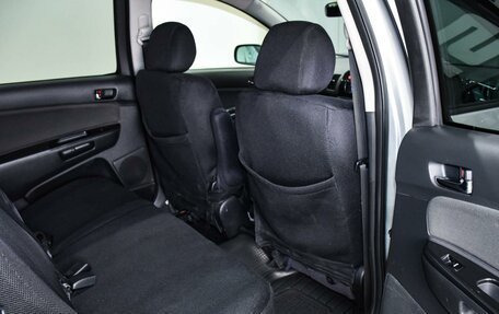 Toyota Wish II, 2004 год, 860 000 рублей, 17 фотография