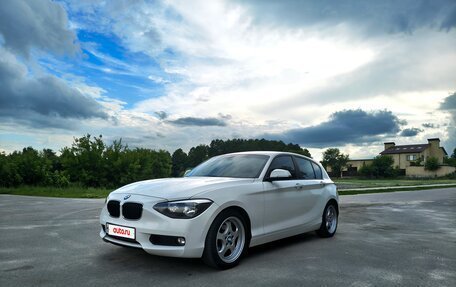BMW 1 серия, 2012 год, 1 050 000 рублей, 3 фотография