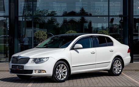 Skoda Superb III рестайлинг, 2011 год, 1 055 000 рублей, 1 фотография
