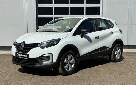 Renault Kaptur I рестайлинг, 2019 год, 1 300 000 рублей, 1 фотография