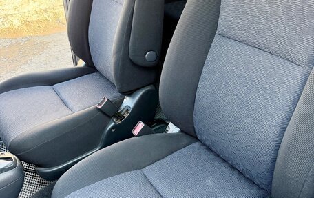 Toyota Corolla Spacio II, 2002 год, 690 000 рублей, 7 фотография