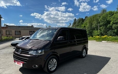 Volkswagen Multivan T5, 2011 год, 3 500 000 рублей, 3 фотография