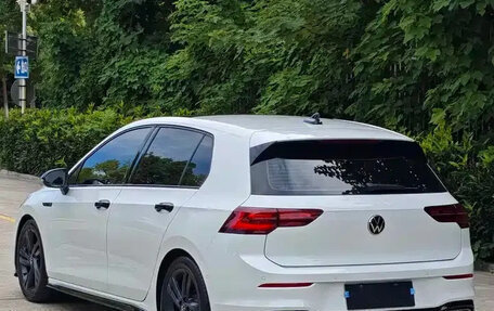 Volkswagen Golf VIII, 2023 год, 2 050 000 рублей, 5 фотография
