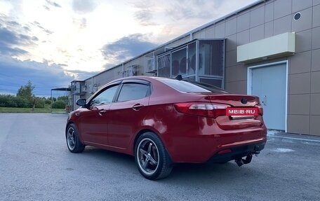 KIA Rio III рестайлинг, 2013 год, 790 000 рублей, 4 фотография