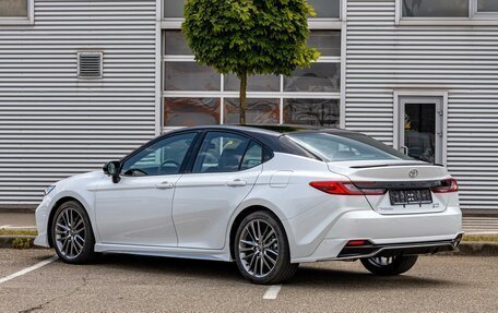 Toyota Camry, 2026 год, 4 295 000 рублей, 2 фотография