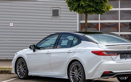 Toyota Camry, 2026 год, 4 295 000 рублей, 6 фотография