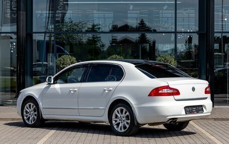 Skoda Superb III рестайлинг, 2011 год, 1 055 000 рублей, 4 фотография