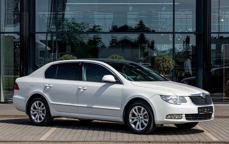 Skoda Superb III рестайлинг, 2011 год, 1 055 000 рублей, 3 фотография