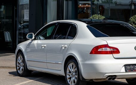 Skoda Superb III рестайлинг, 2011 год, 1 055 000 рублей, 9 фотография