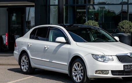 Skoda Superb III рестайлинг, 2011 год, 1 055 000 рублей, 7 фотография
