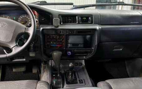 Toyota Land Cruiser 80 рестайлинг, 1996 год, 1 800 000 рублей, 6 фотография