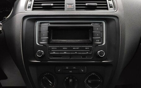 Volkswagen Jetta VI, 2015 год, 989 000 рублей, 12 фотография