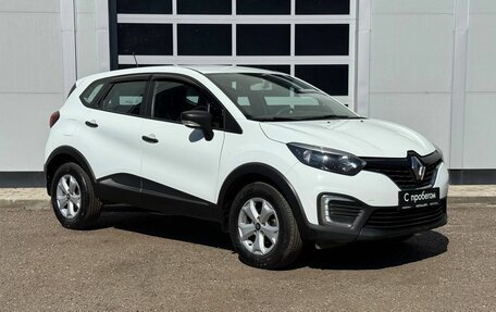 Renault Kaptur I рестайлинг, 2019 год, 1 300 000 рублей, 7 фотография