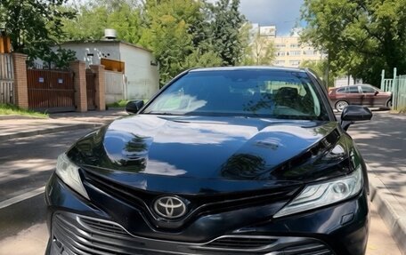 Toyota Camry, 2020 год, 2 850 000 рублей, 1 фотография