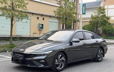 Hyundai Elantra, 2023 год, 1 370 000 рублей, 1 фотография