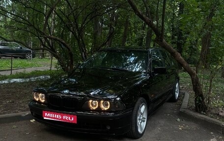 BMW 5 серия, 2000 год, 450 000 рублей, 1 фотография