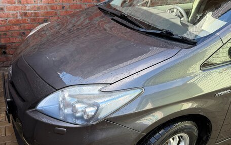 Toyota Prius, 2011 год, 1 100 000 рублей, 1 фотография