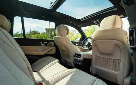 Mercedes-Benz GLS, 2025 год, 15 350 000 рублей, 22 фотография