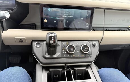 Land Rover Defender II, 2020 год, 6 800 000 рублей, 10 фотография