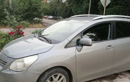 Toyota Verso I, 2010 год, 1 250 000 рублей, 19 фотография